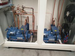 步入式老化試驗(yàn)室運(yùn)行時(shí)壓縮機(jī)發(fā)燙是正常的嗎？