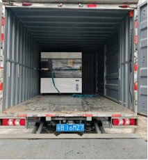 氙燈耐候老化試驗(yàn)箱出貨